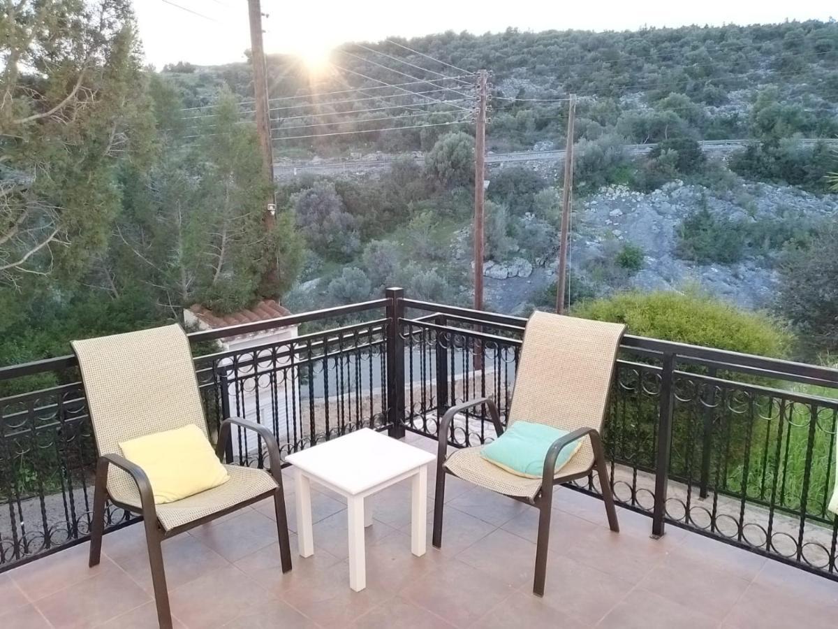 Villa Chrysanthemum Neo Chorio Dış mekan fotoğraf