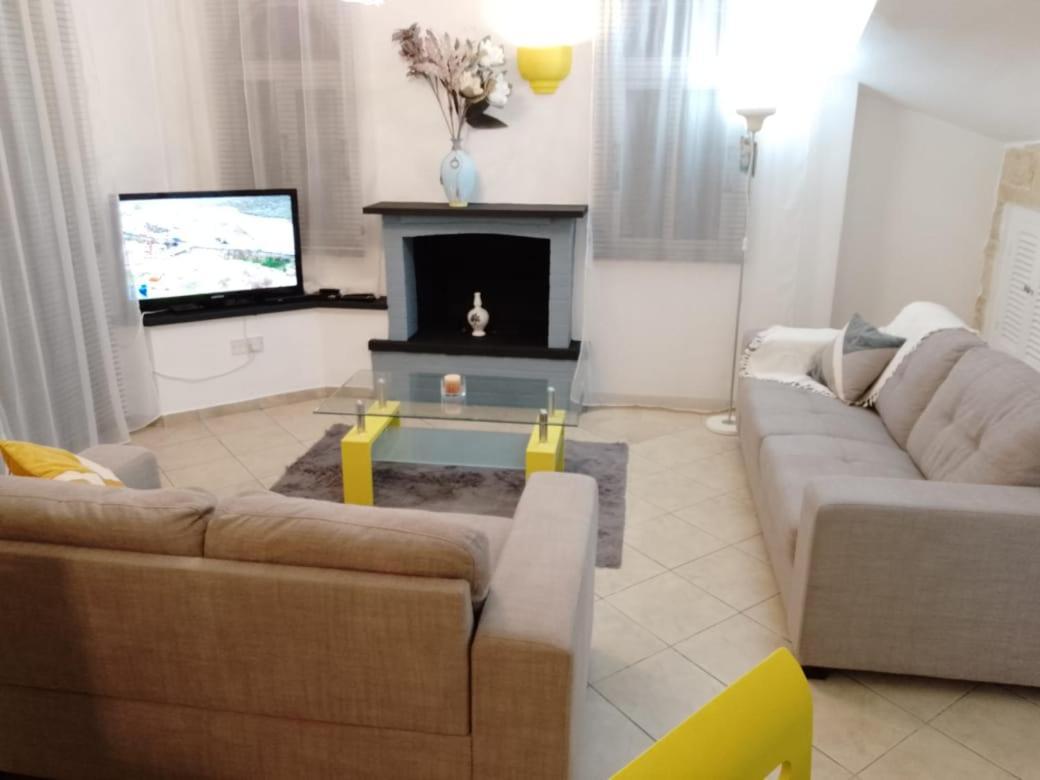 Villa Chrysanthemum Neo Chorio Dış mekan fotoğraf